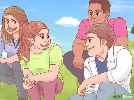 Image intitulée Tell if a Girl in Your Class Likes You (High School) Step 7