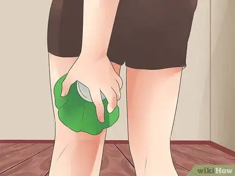 Image intitulée Treat a Pulled Hamstring Muscle Step 4