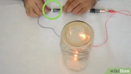 Image intitulée Make a Light Bulb Step 8