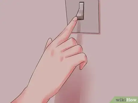 Image intitulée Scare Yourself Step 8