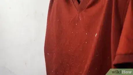 Image intitulée Remove Facial Tissues from Washed Clothes Step 1