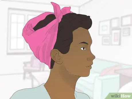 Image intitulée Hide Your Scalp when Parting Thin Hair Step 10