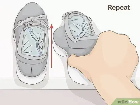 Image intitulée Stretch Sneakers Step 5