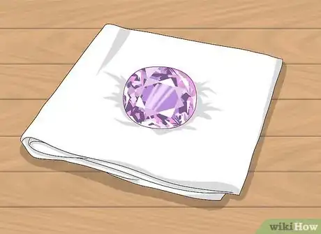 Image intitulée Clean Amethyst Step 7