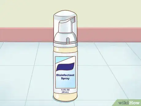 Image intitulée Sanitize a Public Toilet Step 7