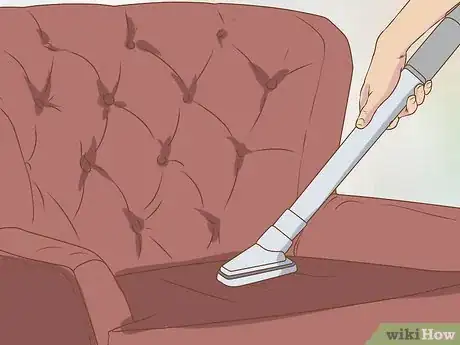 Image intitulée Clean an Upholstered Chair Step 3