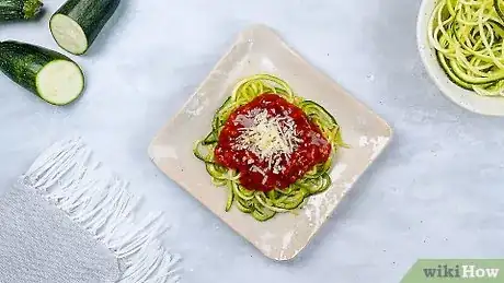 Image intitulée Make Zucchini Noodles Step 17