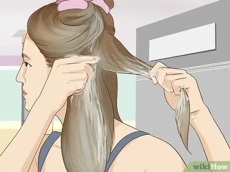 Image intitulée Remove Permanent Hair Dye Step 3.jpeg