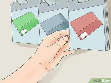 Image intitulée Hide Money Step 17
