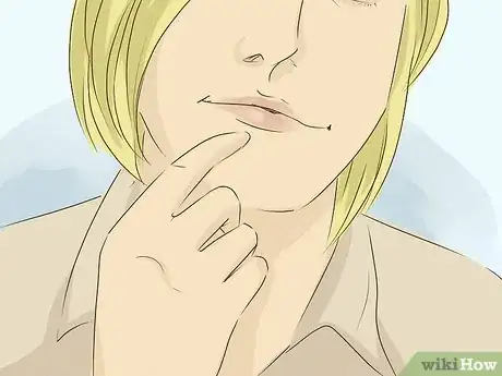 Image intitulée Read Women's Body Language for Flirting Step 12