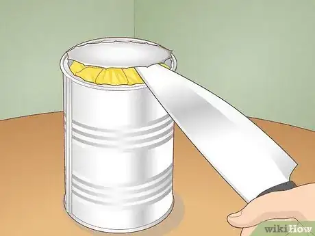 Image intitulée Open a Can Without a Can Opener Step 23