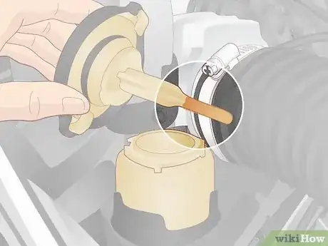 Image intitulée Check and Add Power Steering Fluid Step 3