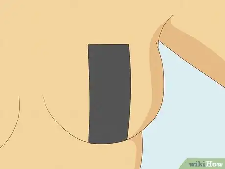 Image intitulée Tape Your Boobs for a Strapless Dress Step 17