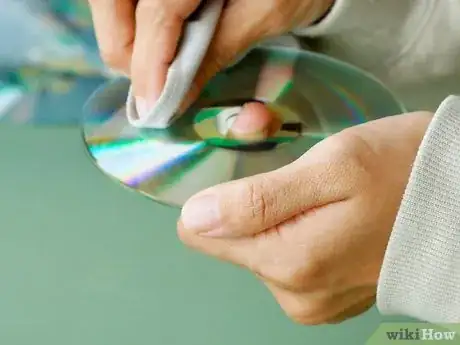 Image intitulée Fix a Scratched DVD Step 10