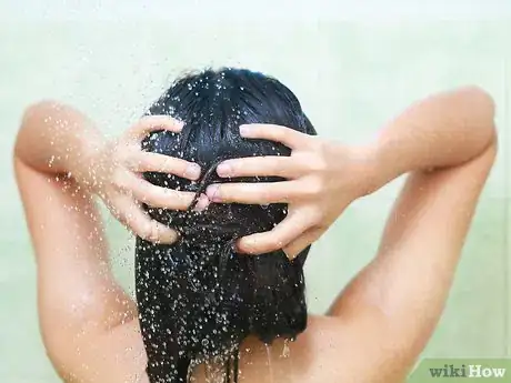 Image intitulée Clean Your Hair With Beer Step 4