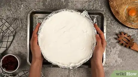 Image intitulée Keep Cheesecake from Cracking Step 5