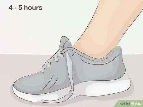 Image intitulée Stretch Sneakers Step 9