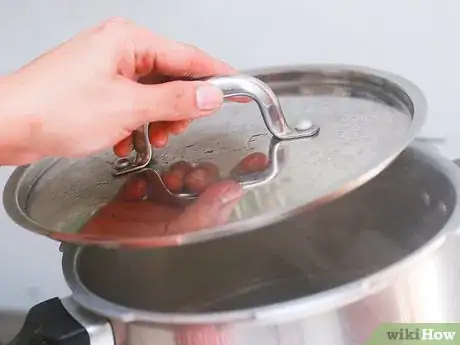 Image intitulée Cook Chicken Feet Step 15