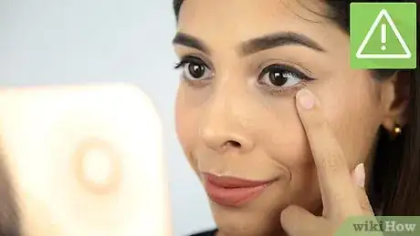 Image intitulée Apply Eyelash Extensions Step 1
