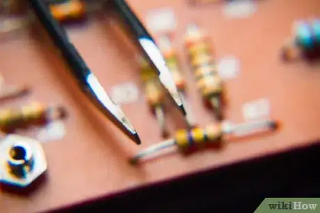 Image intitulée Test Resistors Step 2