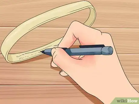 Image intitulée Cheat on a Test Using School Supplies Step 17