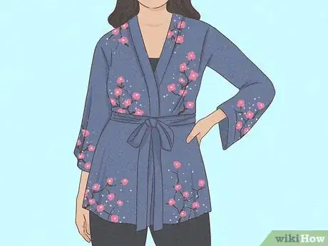 Image intitulée Hide Love Handles Step 4