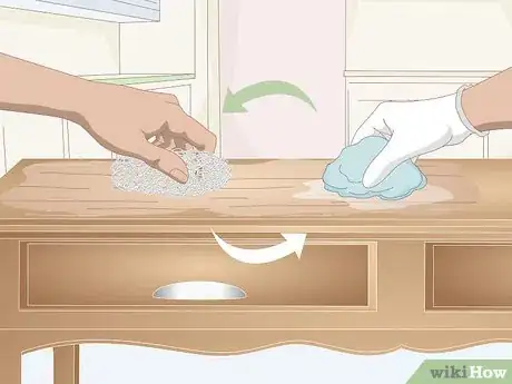 Image intitulée Lighten Dark Wood Stain Step 12