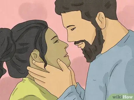 Image intitulée What Does It Mean when Someone Holds Your Face While Kissing Step 2