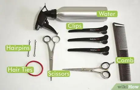 Image intitulée Cut Curly Hair Step 1