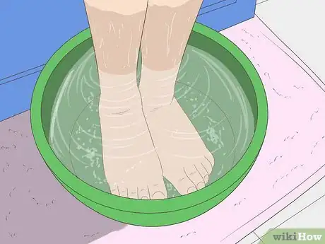 Image intitulée Remove Dry Skin from Your Feet Using Epsom Salt Step 11