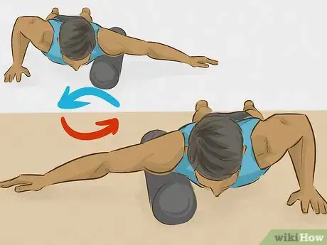 Image intitulée Stretch Your Back Using a Foam Roller Step 5