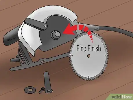 Image intitulée Cut Vinyl Siding Step 12