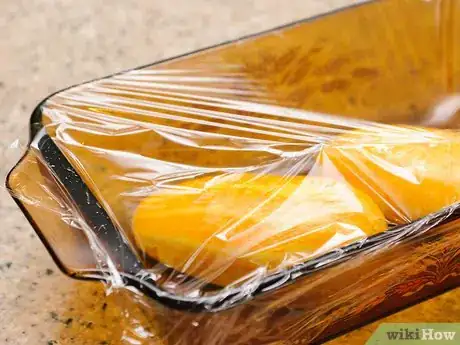 Image intitulée Cook Spaghetti Squash in Microwave Step 9