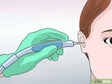 Image intitulée Remove Ear Wax Plugs Step 15