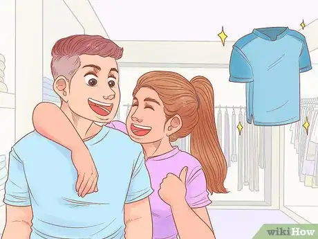 Image intitulée Tell if a Girl in Your Class Likes You (High School) Step 12