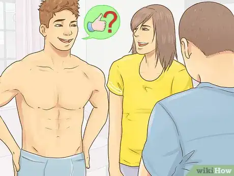 Image intitulée Be Naked More Often While Living With Family Step 4