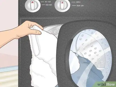 Image intitulée Dry Your Clothes Quickly Step 9