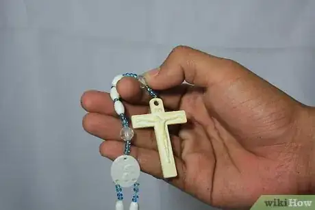 Image intitulée Pray the Chaplet of Divine Mercy Step 2
