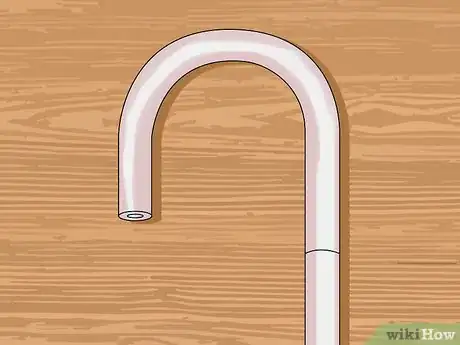 Image intitulée Make Giant Foam Candy Canes Step 9