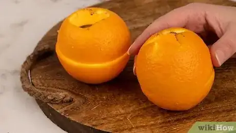 Image intitulée Make a Candle out of an Orange Step 8