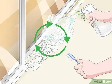 Image intitulée Clean Sliding Glass Door Tracks Step 12