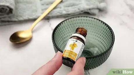 Image intitulée Add Essential Oils to Shampoo Step 7