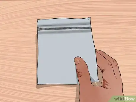 Image intitulée Clean Money Step 1