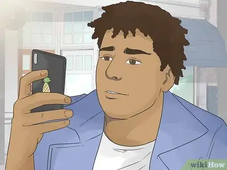 Image intitulée Is He Waiting for Me to Text Him First Step 3