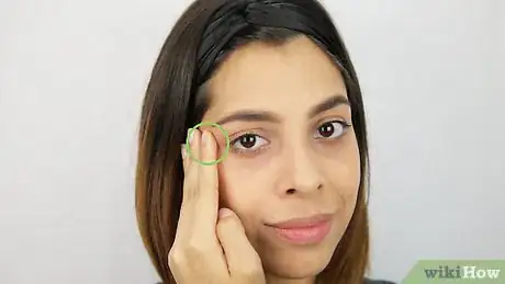 Image intitulée Apply Pencil Eyeliner Step 10