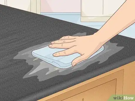 Image intitulée Remove Glue from Counter Tops Step 3