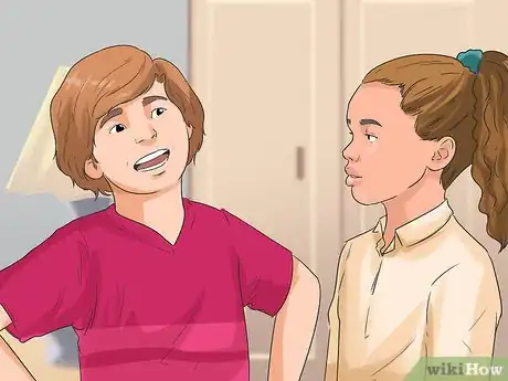 Image intitulée Tell if a Guy in Middle School Likes You Step 5