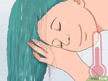 Image intitulée Remove Blue or Green Hair Dye from Hair Without Bleaching Step 4