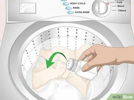 Image intitulée Restore Faded Clothes Step 2
