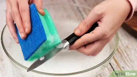 Image intitulée Use a Knife Step 14